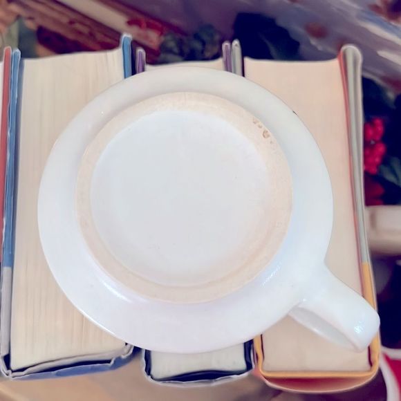 Vintage Stoneware Soup Bowl with Flowers - Picture 5 of 5